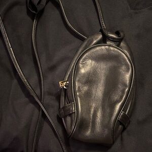 AEROSOLES Sleek Black Crossbody Bag